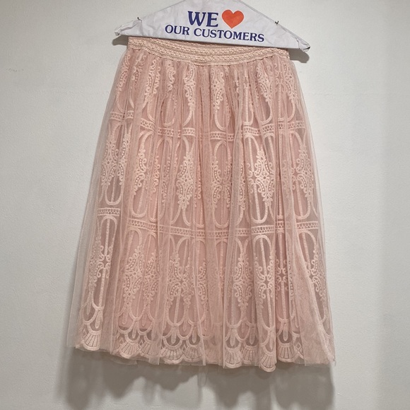 Lace skirt - Picture 6 of 8